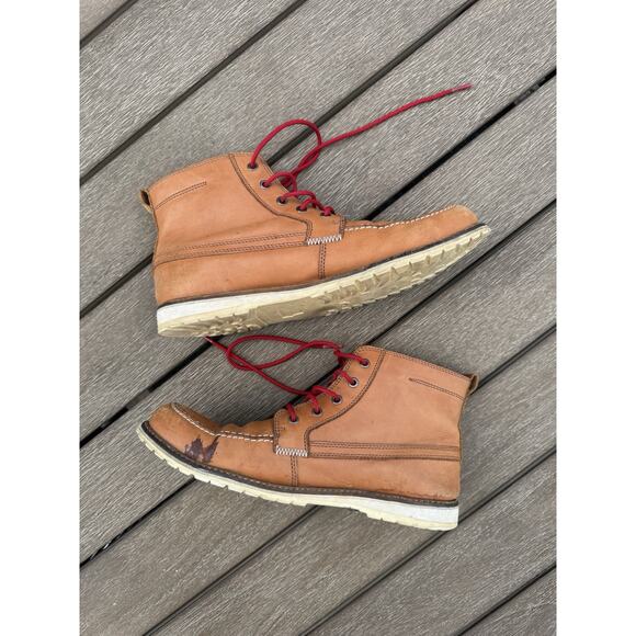 Lacoste Men's Tan Leather Boots with Red Laces - Picture 6 of 7